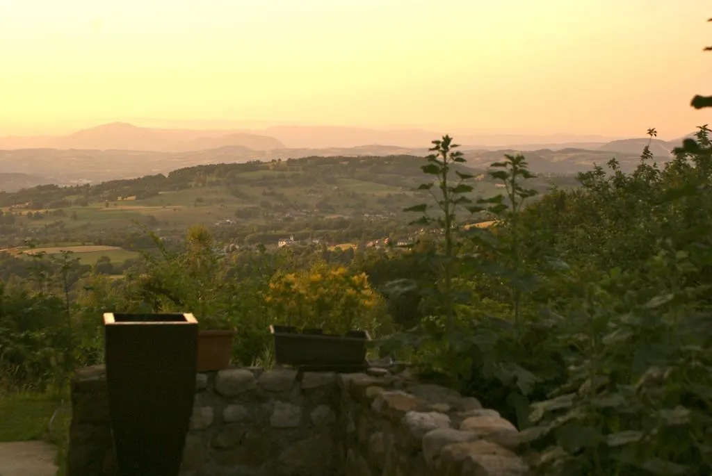 Ferme De La Cochette Guest House Montcel